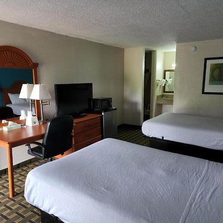 Americas Best Value Inn Elizabethtown Exterior photo