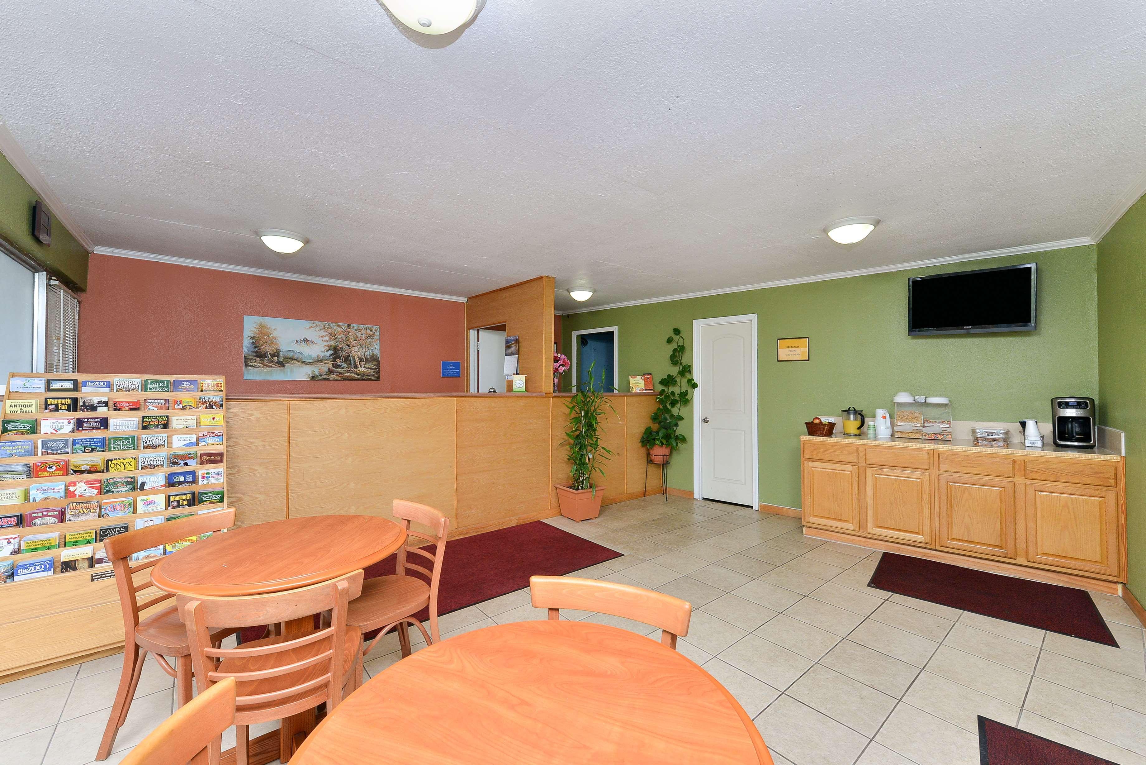 Americas Best Value Inn Elizabethtown Exterior photo